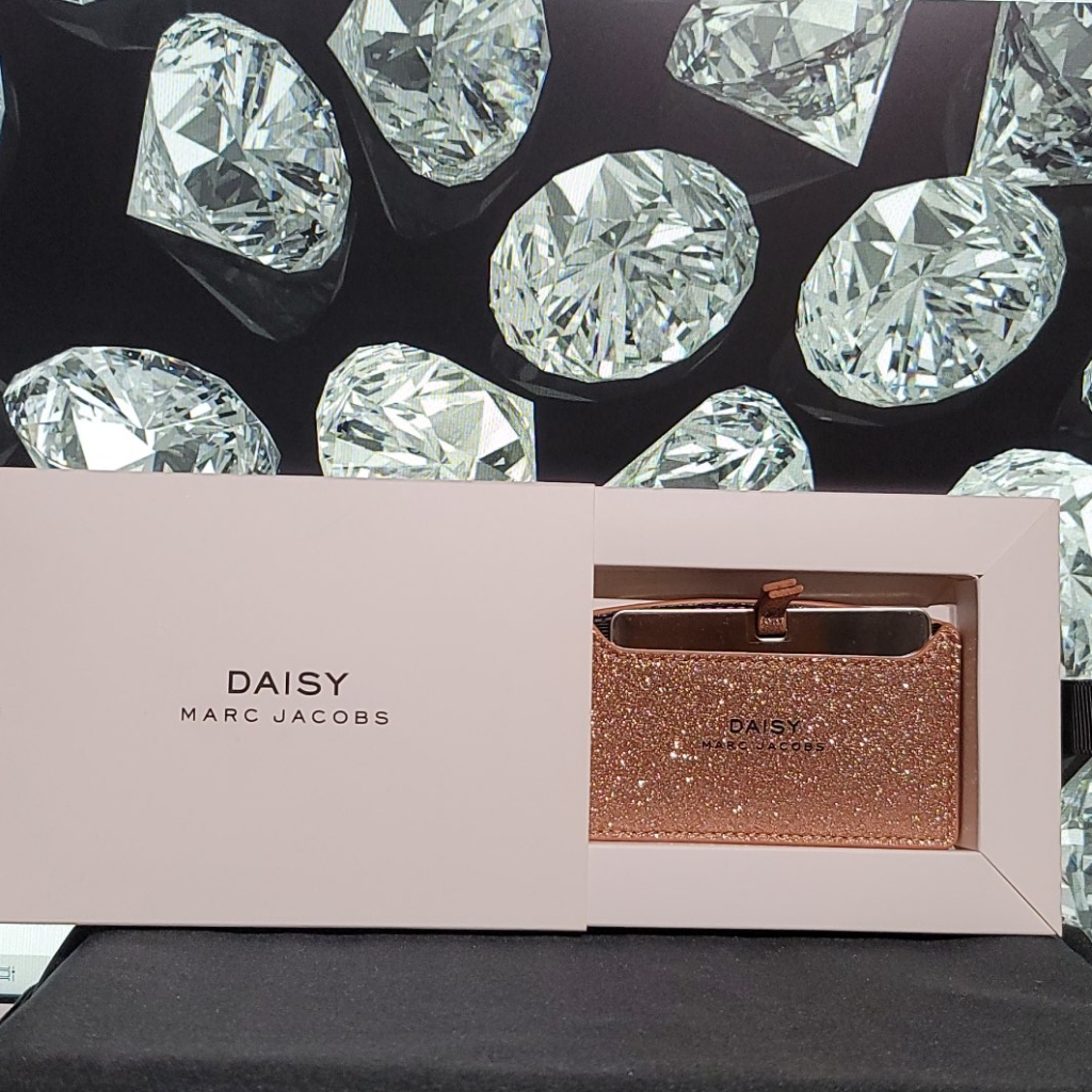 Marc Jacobs Daisy Rose Mirror